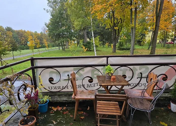 公寓 Strefa Zen Z Klimatem Przy Parku. 耶莱尼亚古拉